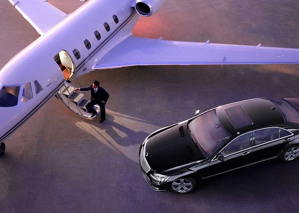 Airport Transfers & VIP Chauffeur Services in Dubai