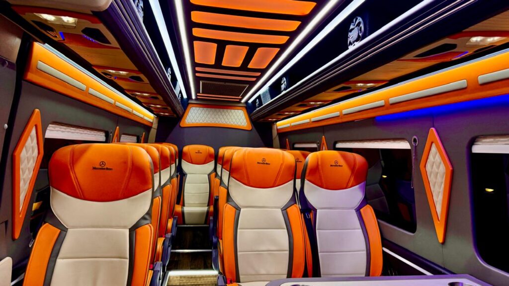 Luxury bus transport services in Dubai.