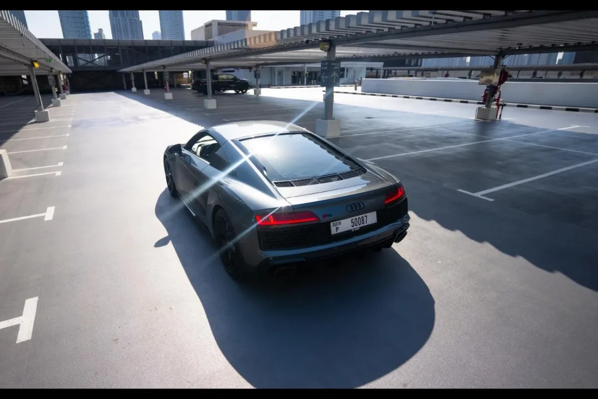 Audi R8 Coupe Performance V10 (4)