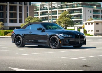 BMW M4 Competition Convertible (3)