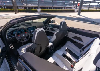BMW M4 Competition Convertible (5)