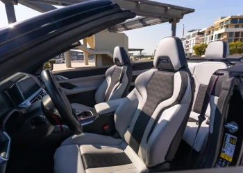 BMW M4 Competition Convertible (8)
