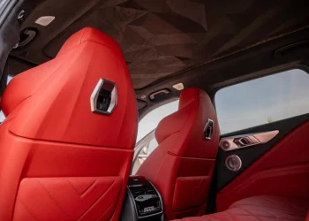 BMW XM (10)