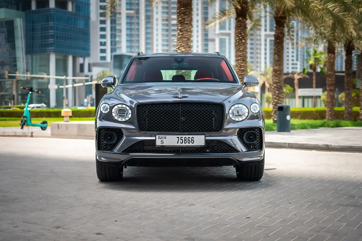 Bentley Bentayga - 2022 img (2)