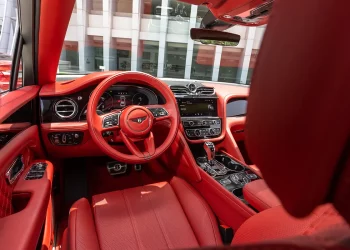 Bentley Bentayga - 2022 img (5)
