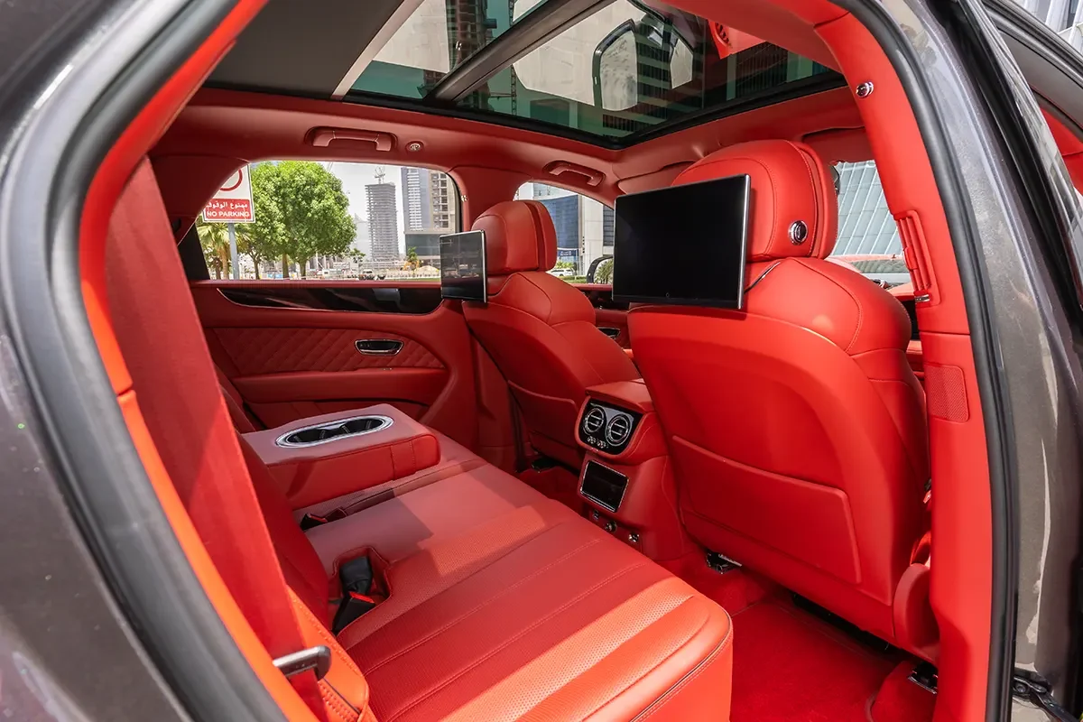 Bentley Bentayga - 2022 img (7)