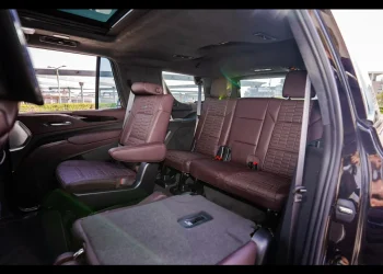 Cadillac Escalade Platinum (1)