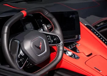 Chevrolet Corvette C8 Stingray Convertible (1)