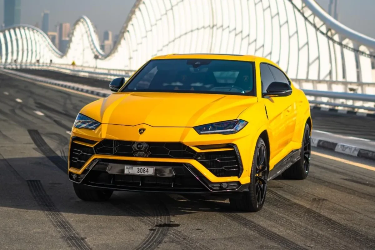 Lamborghini Urus (1)