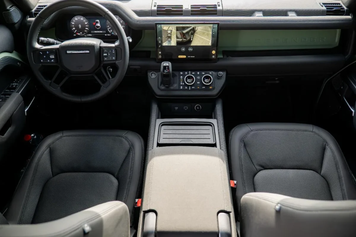Land Rover Defender 75th Anniversary V6 (4)
