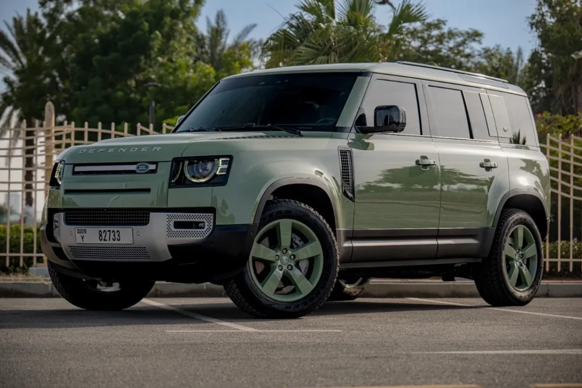 Land Rover Defender 75th Anniversary V6 (7)