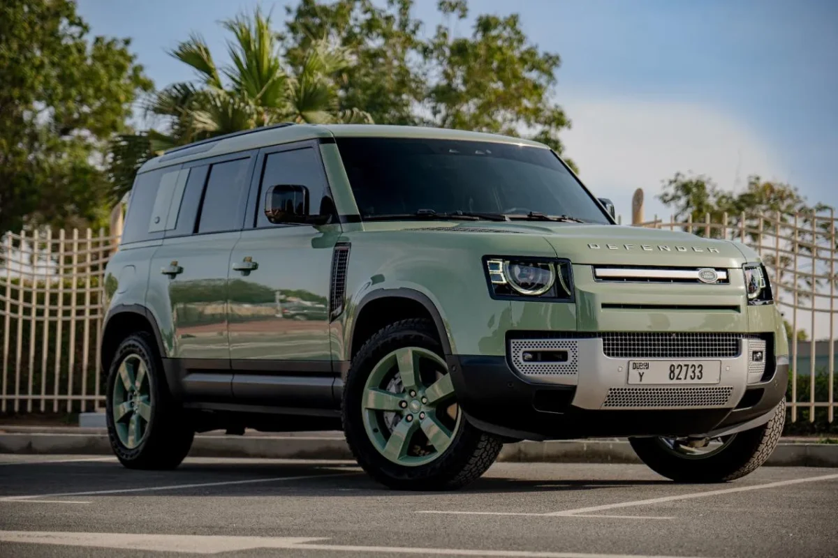 Land Rover Defender 75th Anniversary V6 (8)
