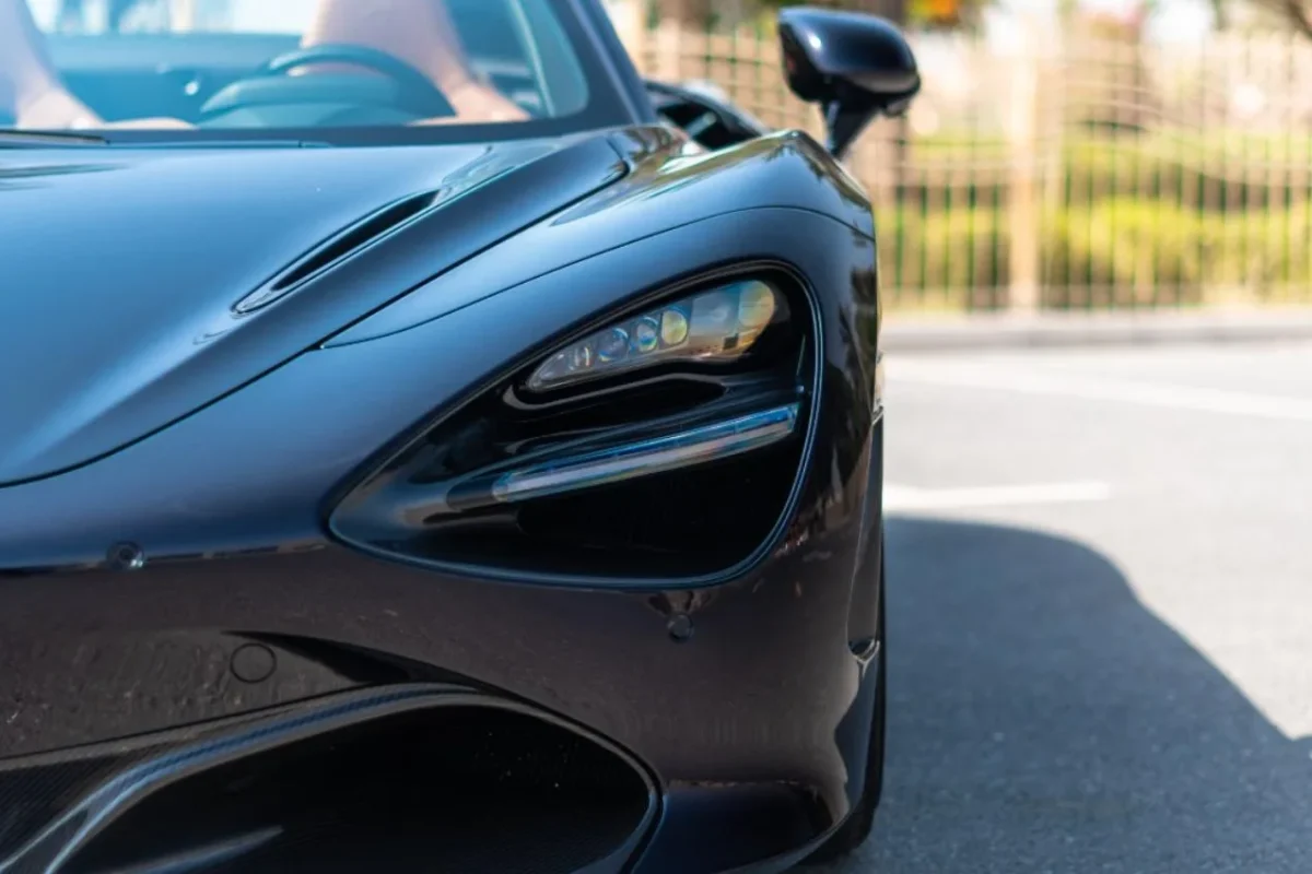 McLaren 720 S (2)