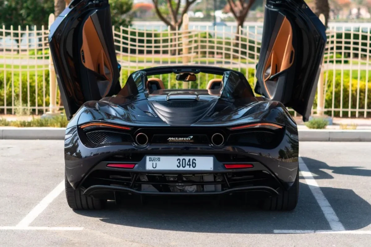 McLaren 720 S (3)