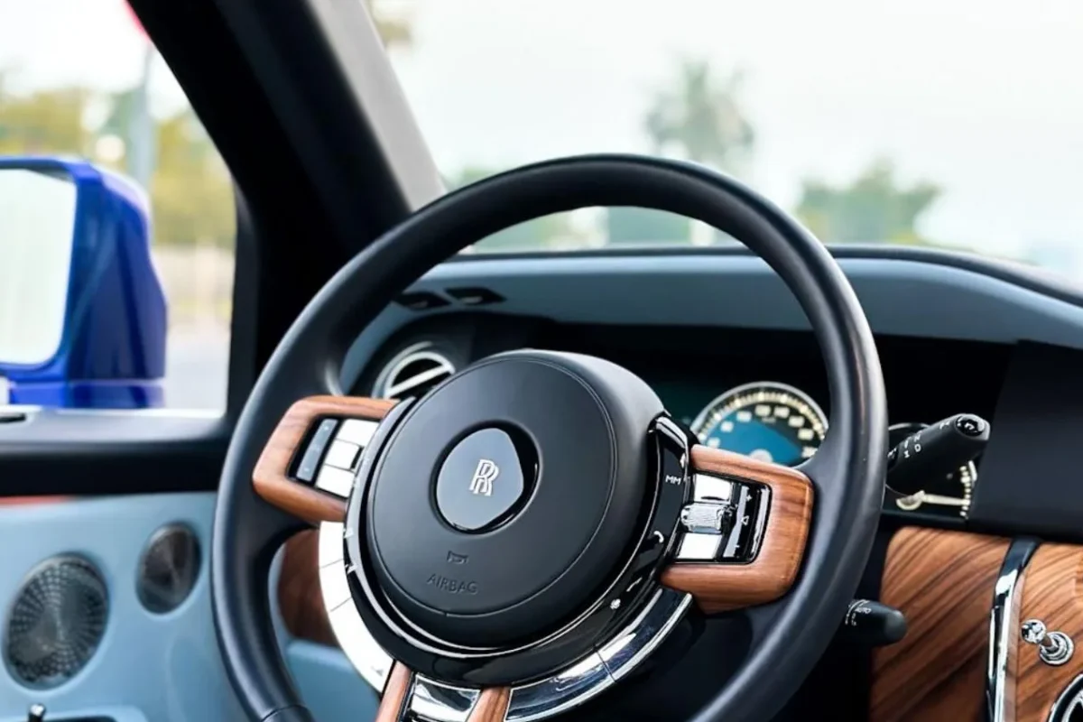 ROLLS ROYCE CULLINAN (4)