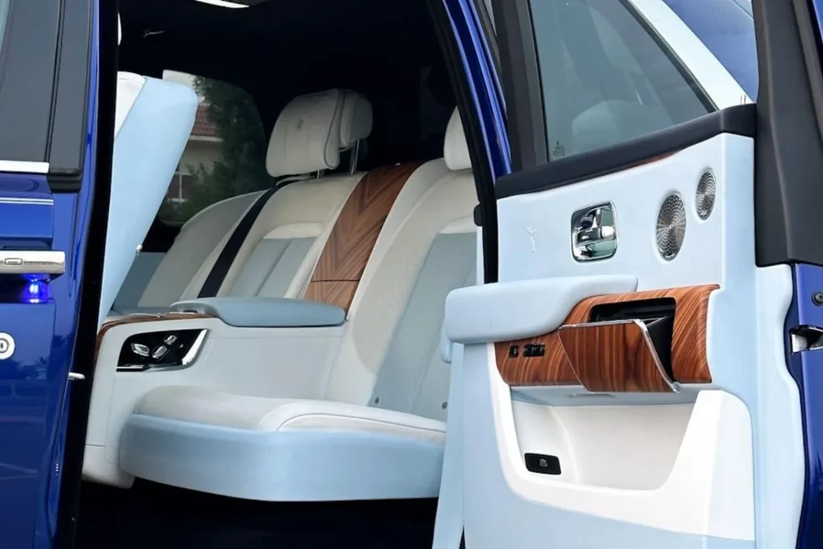 ROLLS ROYCE CULLINAN (7)