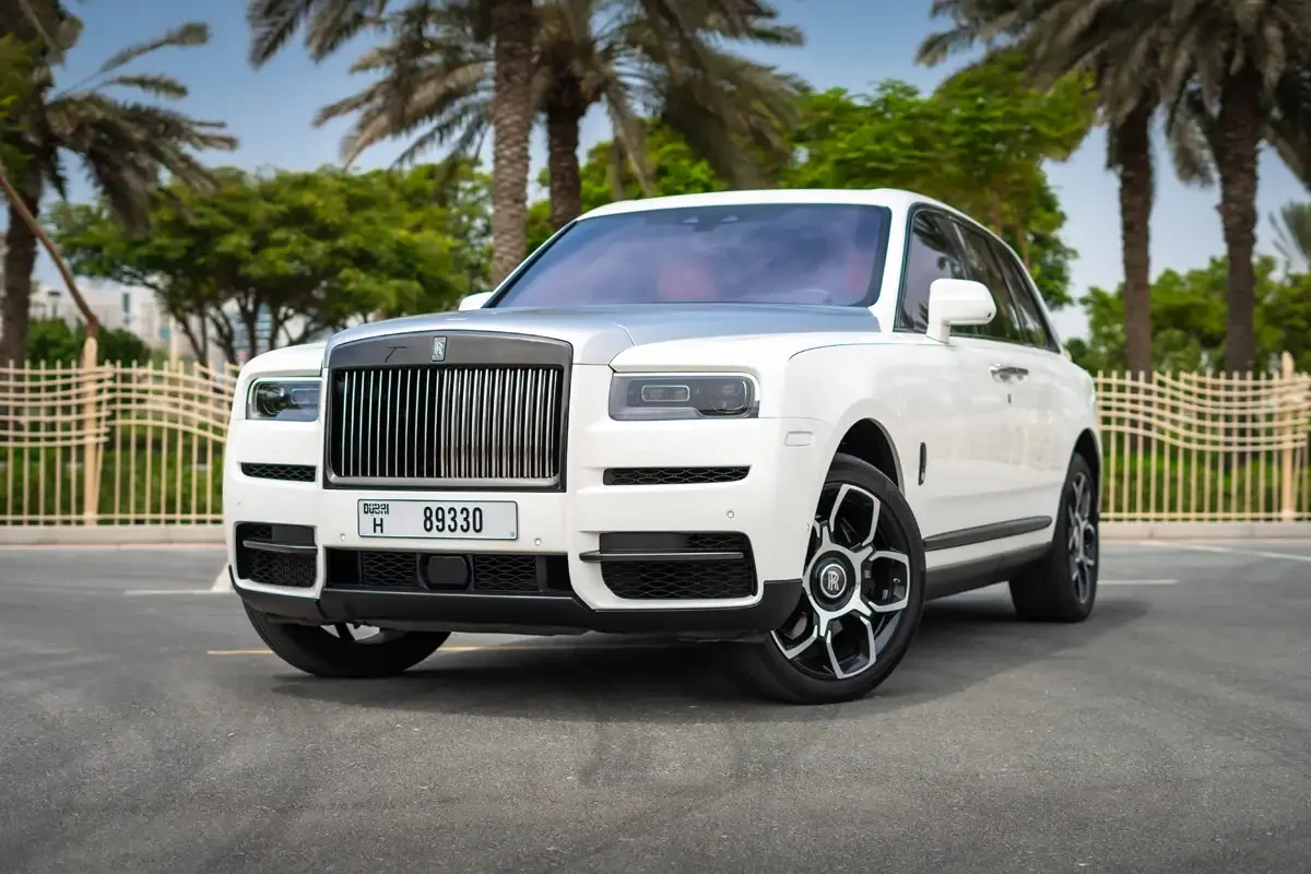 Rolls Royce Cullinan Black Badge 01