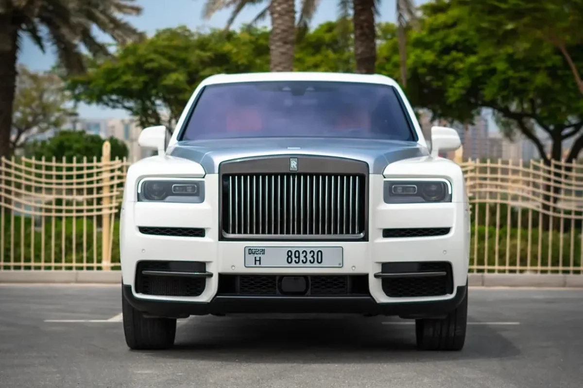 Rolls Royce Cullinan Black Badge (11)