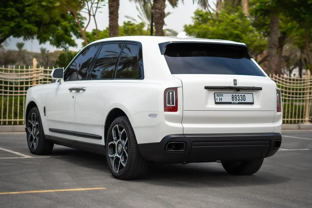 Rolls Royce Cullinan Black Badge (3)
