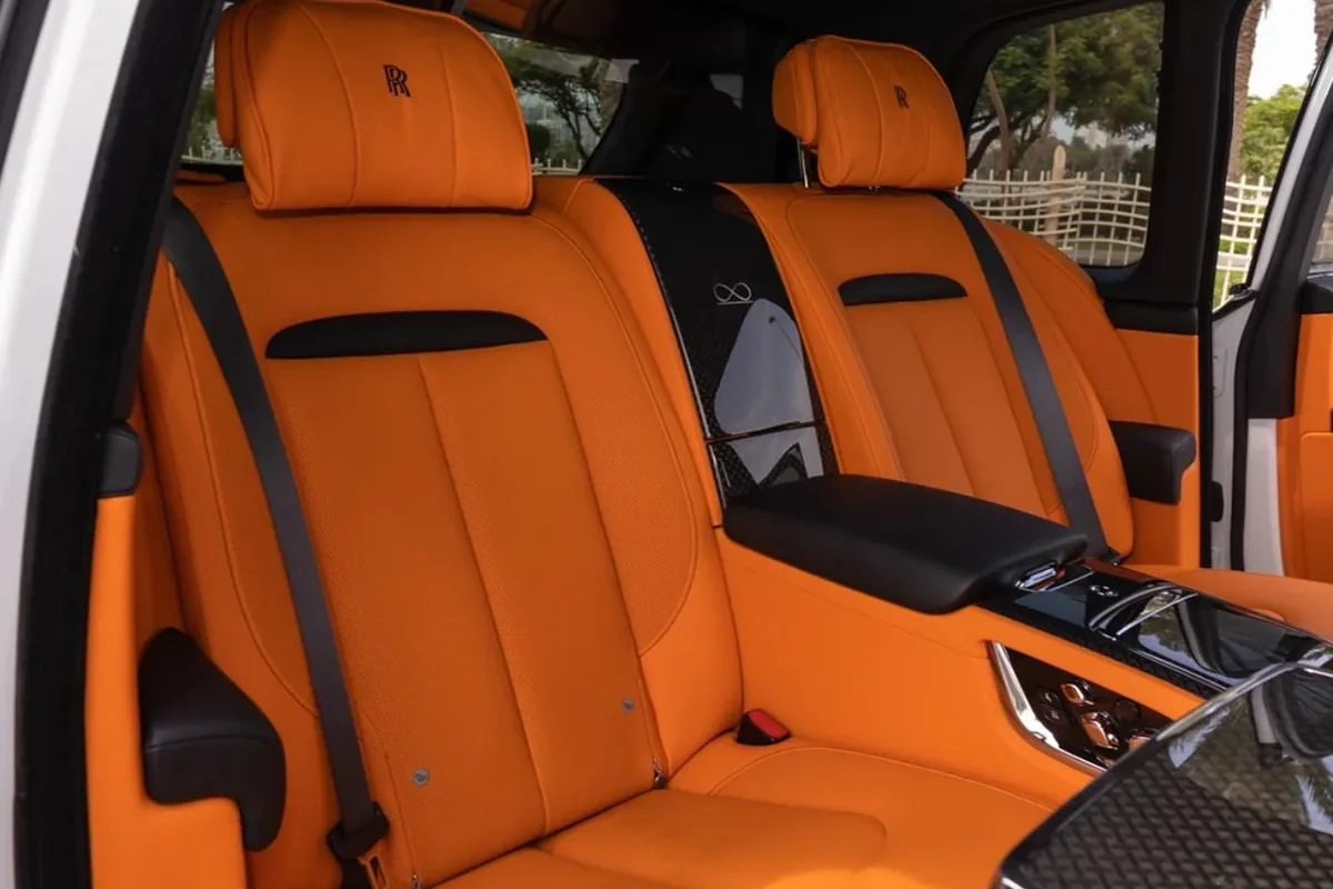 Rolls Royce Cullinan Black Badge (6)