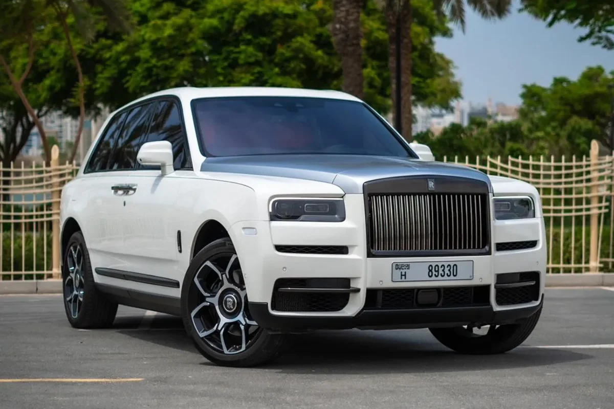 Rolls Royce Cullinan Black Badge (9)
